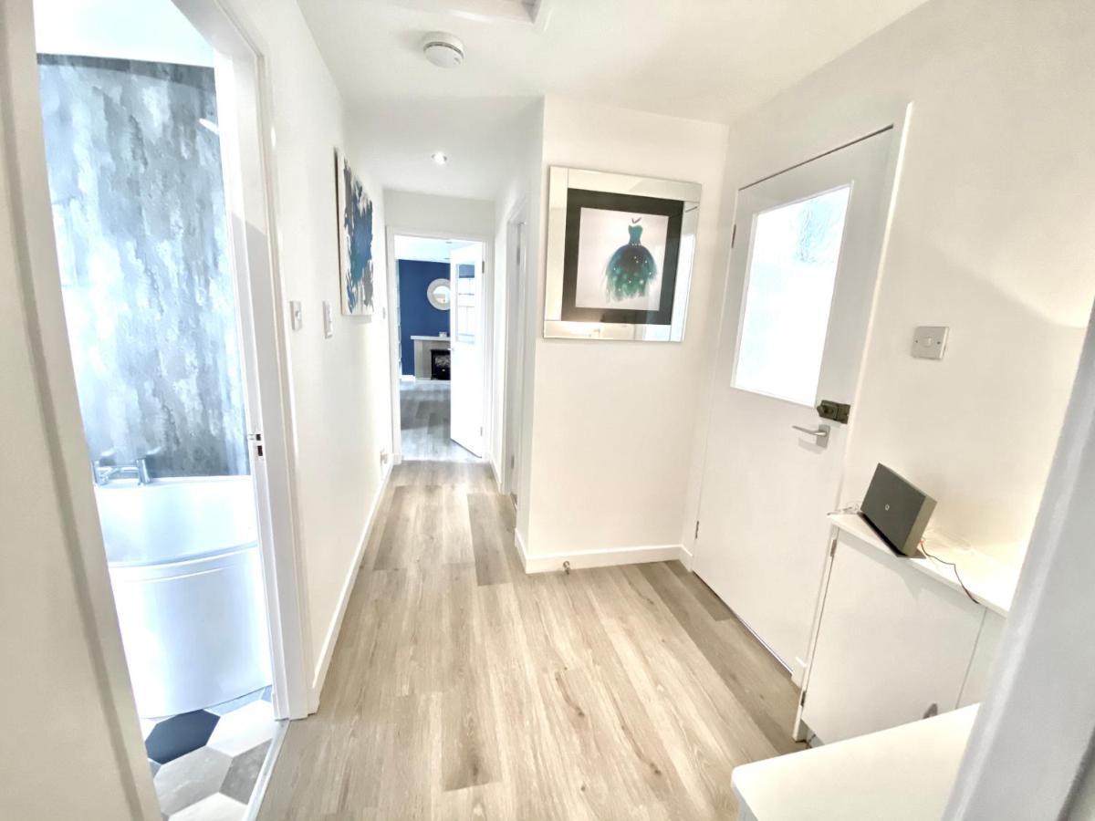Stylish Central 2 Bedroom Apartment - Free Parking, Free Wifi Ορκάδες Εξωτερικό φωτογραφία