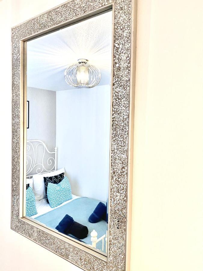 Stylish Central 2 Bedroom Apartment - Free Parking, Free Wifi Ορκάδες Εξωτερικό φωτογραφία