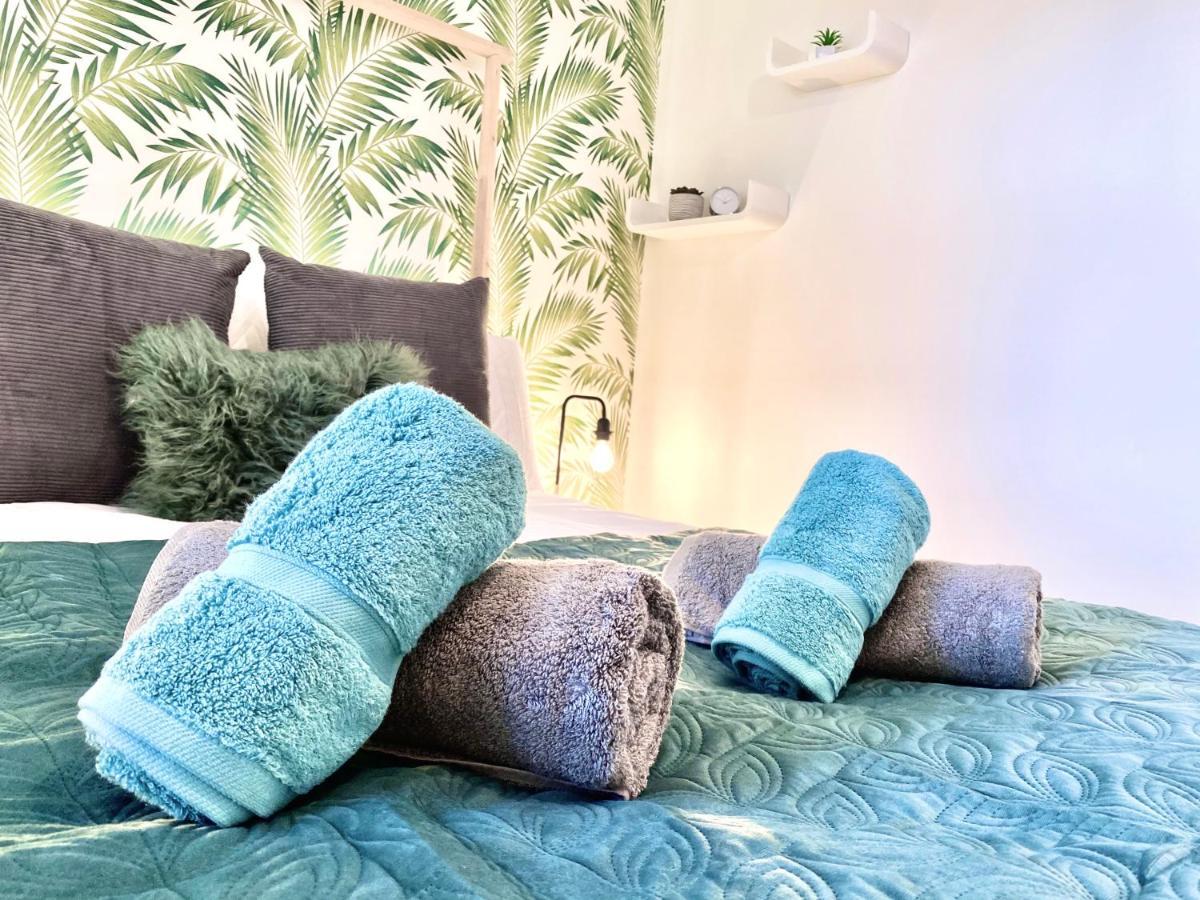 Stylish Central 2 Bedroom Apartment - Free Parking, Free Wifi Ορκάδες Εξωτερικό φωτογραφία