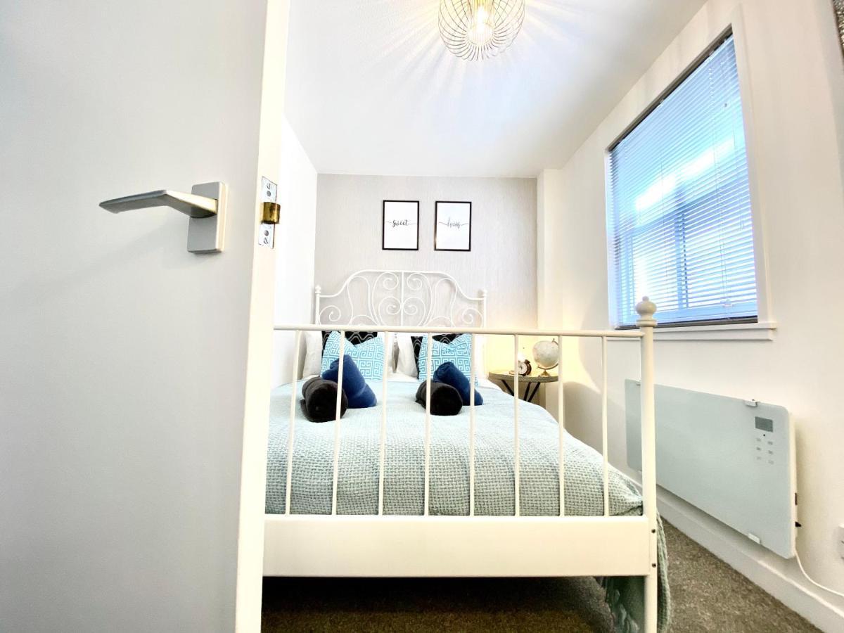 Stylish Central 2 Bedroom Apartment - Free Parking, Free Wifi Ορκάδες Εξωτερικό φωτογραφία