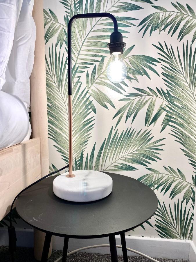 Stylish Central 2 Bedroom Apartment - Free Parking, Free Wifi Ορκάδες Εξωτερικό φωτογραφία